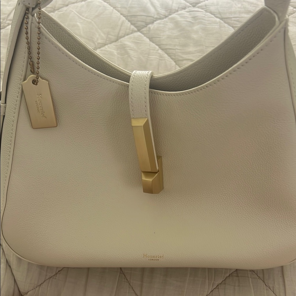 Stylish Black Leather Handbag